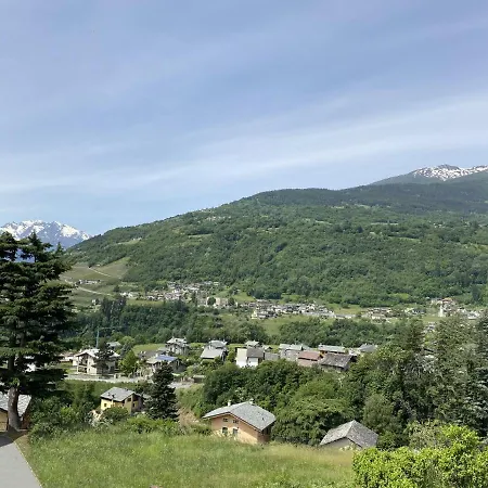 Grenier Du Coeur アパート アオスタ